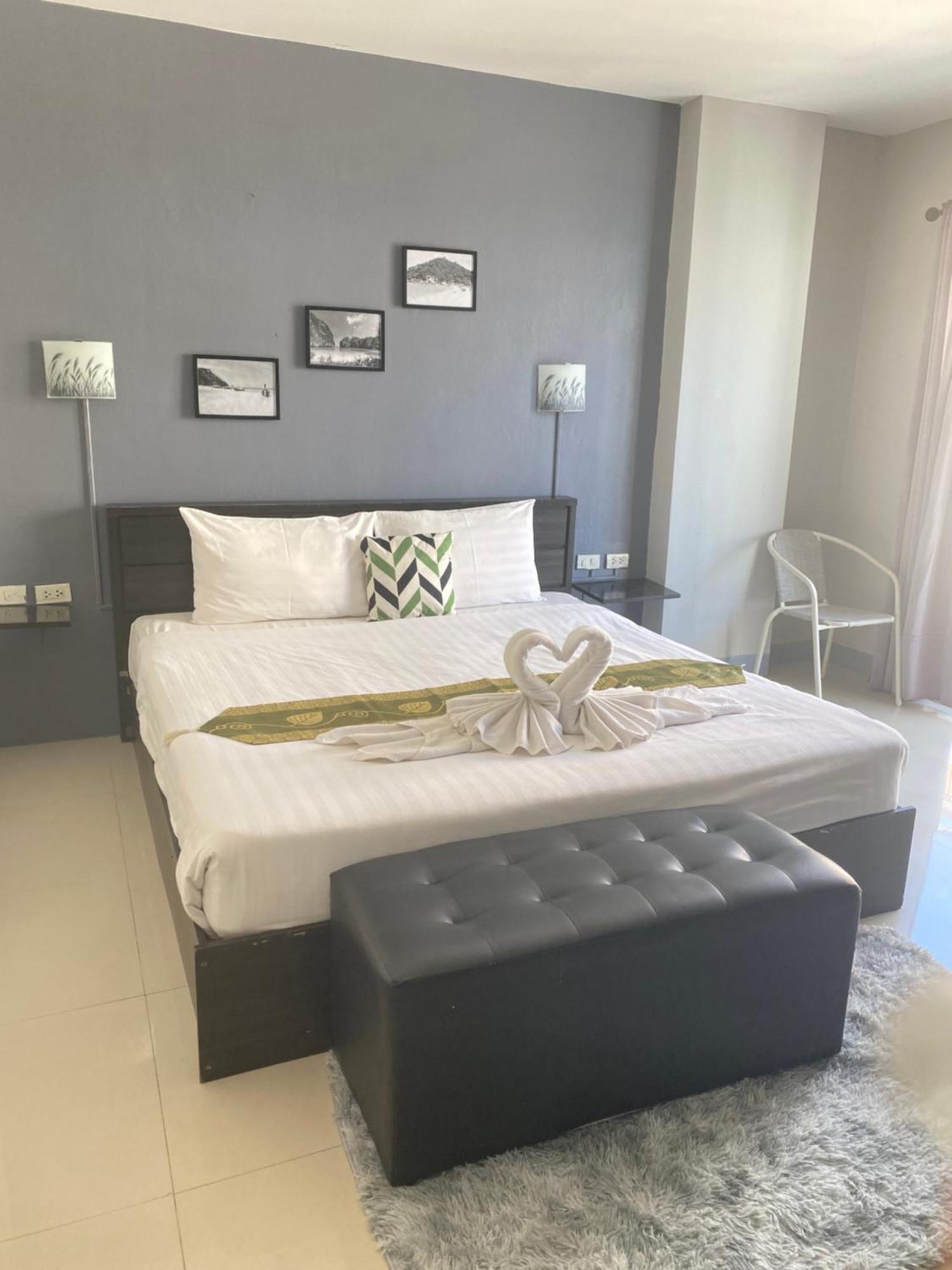 Holiday Home Patong Eksteriør billede
