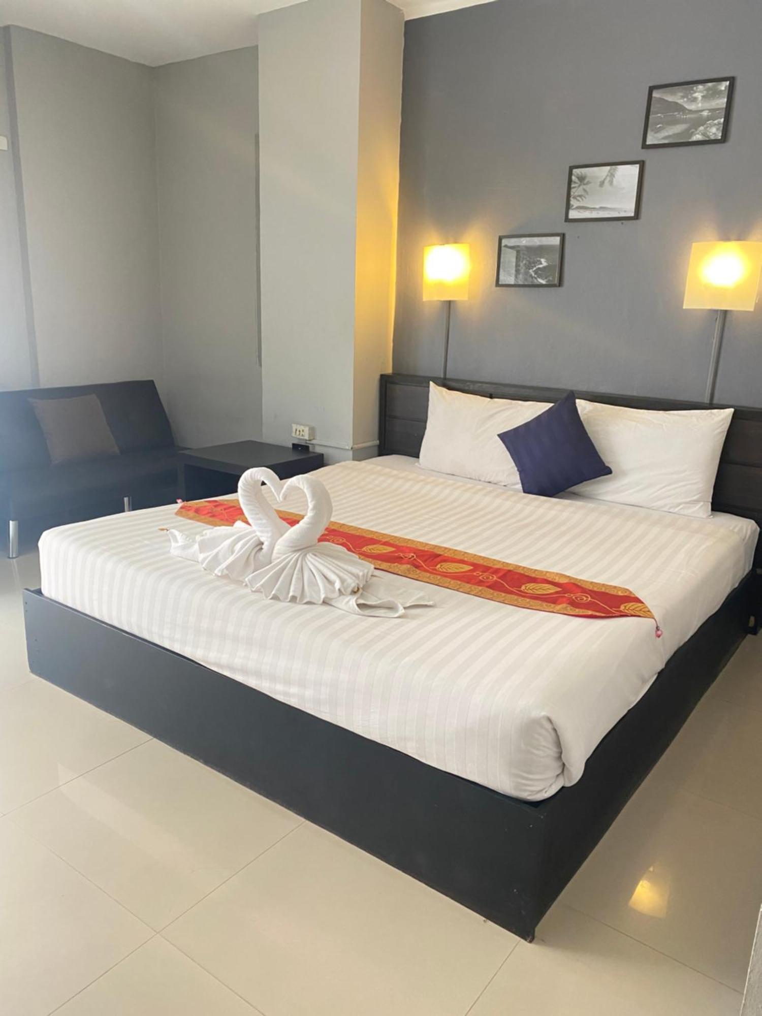 Holiday Home Patong Eksteriør billede