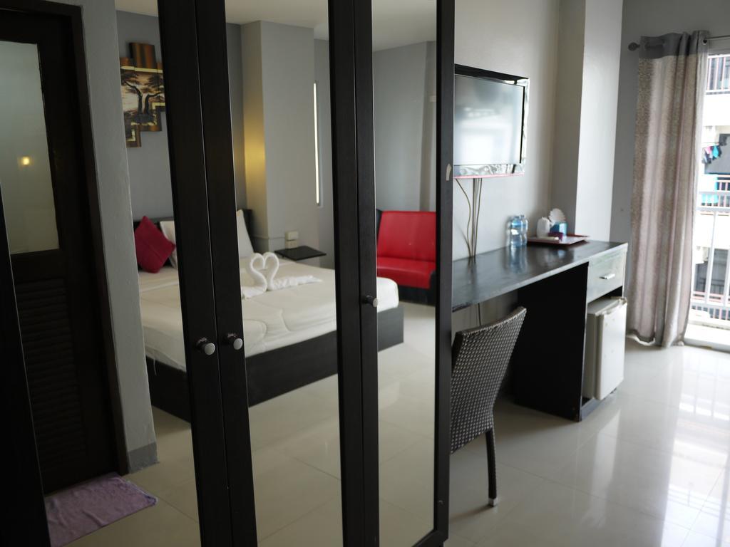 Holiday Home Patong Eksteriør billede